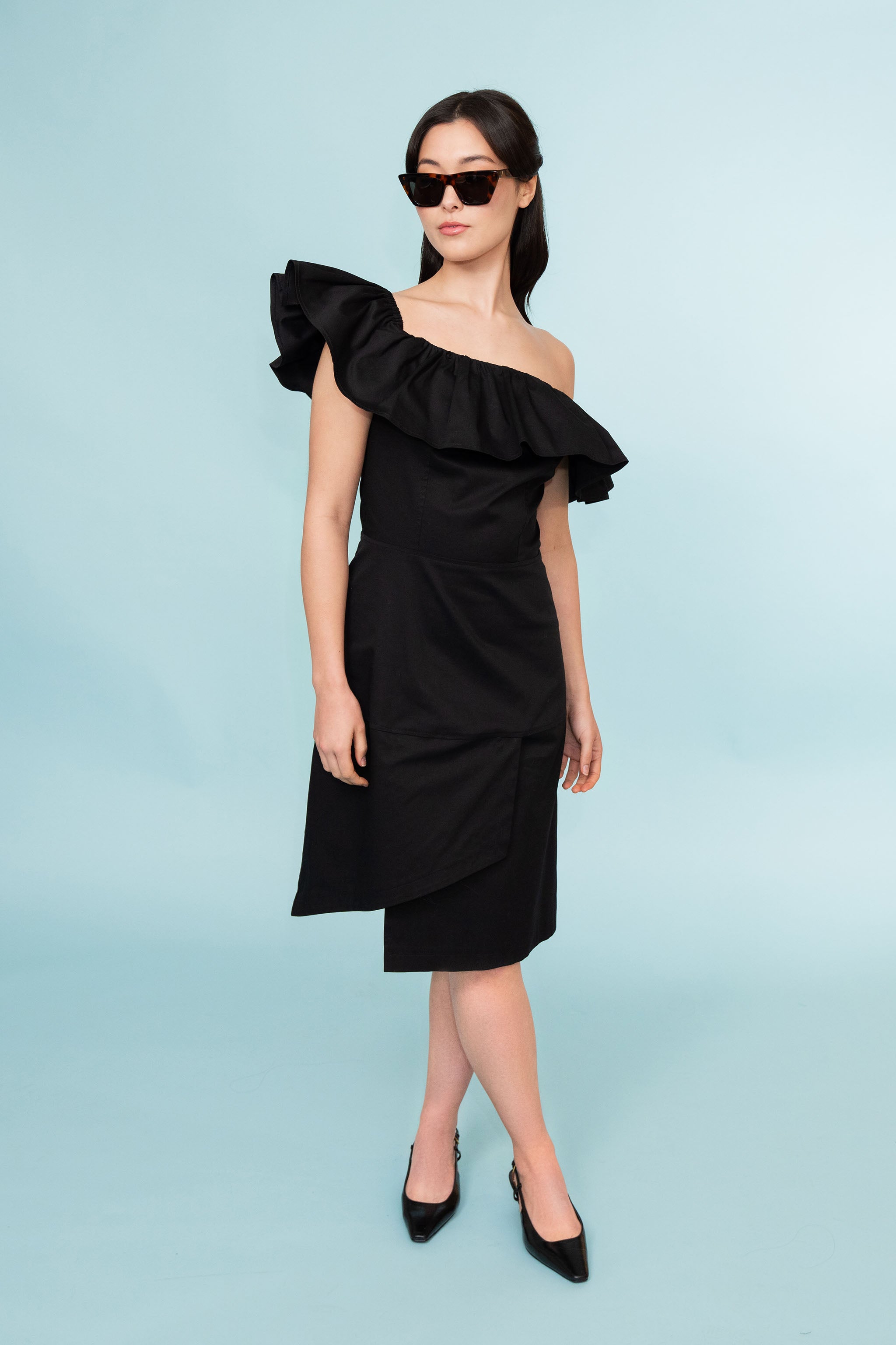 Ruched Off the Shoulders Asymmetrical Black Cotton Dress